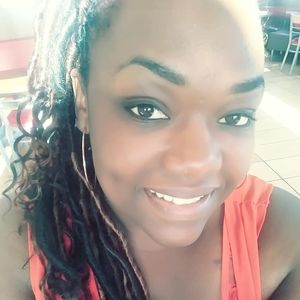 Meet your Posher, Brittani